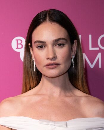 Full leaked Lily james private onlyfans photo