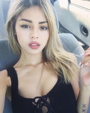 Full leaked Lily maymac private onlyfans photo