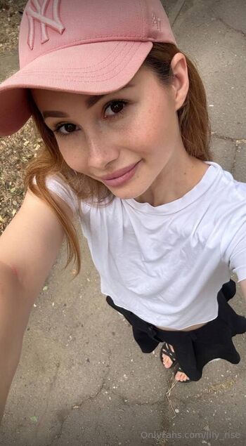 Full leaked Lily rise private onlyfans photo