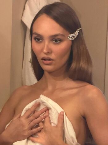 Full leaked Lily rose depp private onlyfans photo