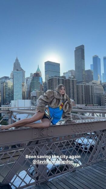 Full leaked Lily rowland private onlyfans photo