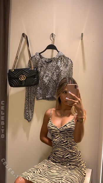 Full leaked Lilybfnd private onlyfans photo