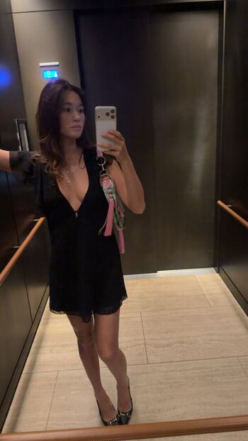 Full leaked Lilychee page private onlyfans photo