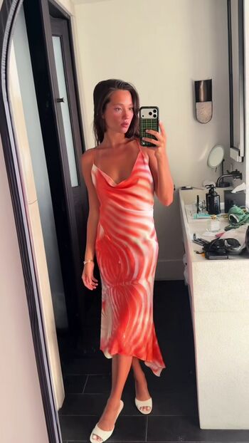 Full leaked Lilychee private onlyfans photo