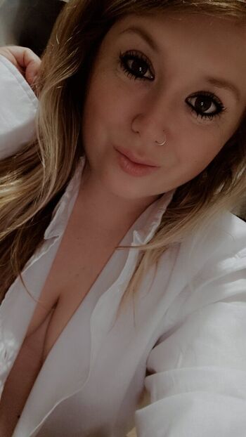 Full leaked Lilymaexo private onlyfans photo
