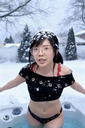 Full leaked Lilypichu private onlyfans photo