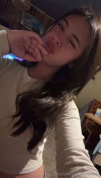 Full leaked Lilysparkly private onlyfans photo