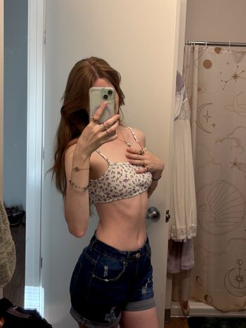 Full leaked Lilyybunny private onlyfans photo