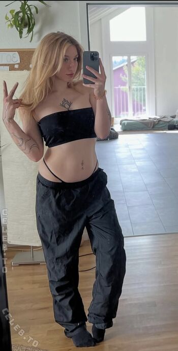 Full leaked Limalinae private onlyfans photo