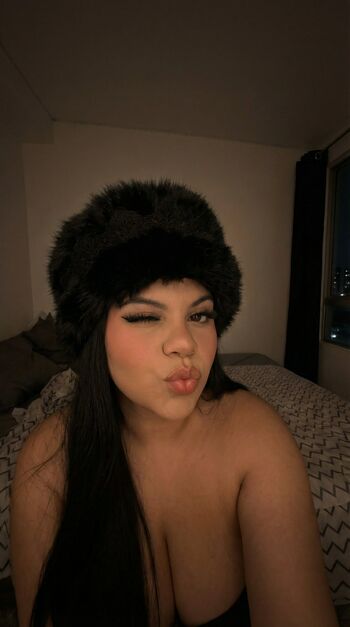 Full leaked Linacappucina private onlyfans photo