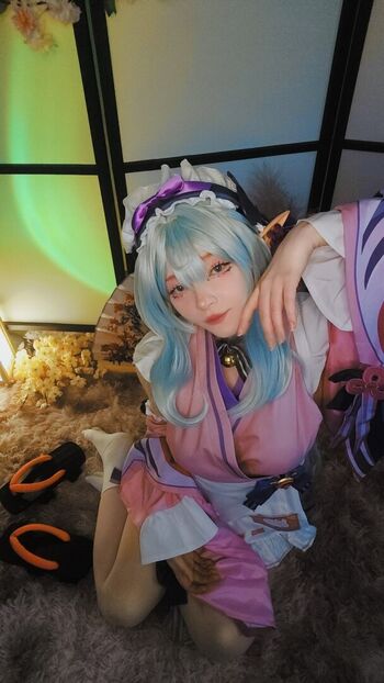 Full leaked Linaneyeon private onlyfans photo