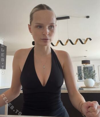 Full leaked Linda gleiber private onlyfans photo