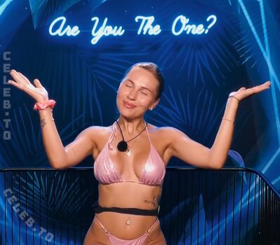 Full leaked Lindajan private onlyfans photo