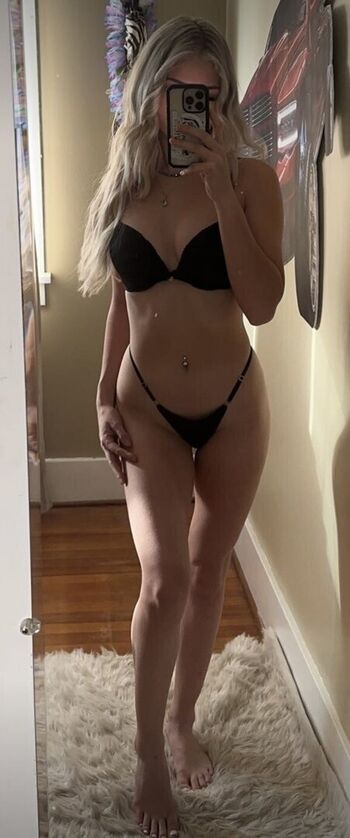 Full leaked Lindsay bercosky private onlyfans photo