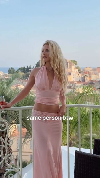 Full leaked Lindsay brewer  page private onlyfans photo