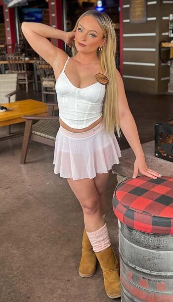 Full leaked Lindsey hough private onlyfans photo