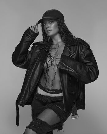 Full leaked Lindsey shields private onlyfans photo