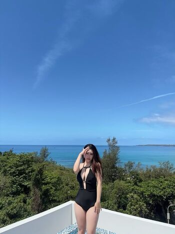 Full leaked Ling  ee page private onlyfans photo