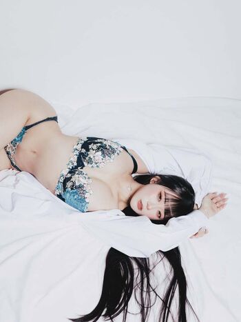 Full leaked Ling chen private onlyfans photo