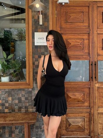 Full leaked Lingdfg page private onlyfans photo