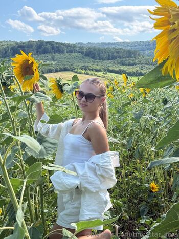 Full leaked Liora private onlyfans photo