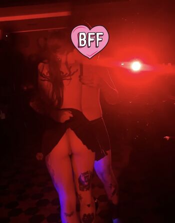 Full leaked Liquideasy private onlyfans photo