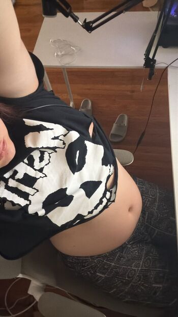 Full leaked Liquidsnakeyaoi private onlyfans photo