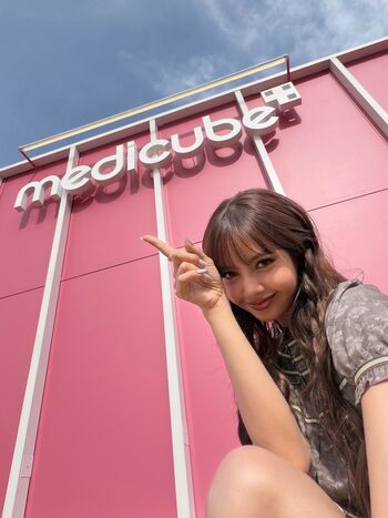 Full leaked Lisa blackpink private onlyfans photo