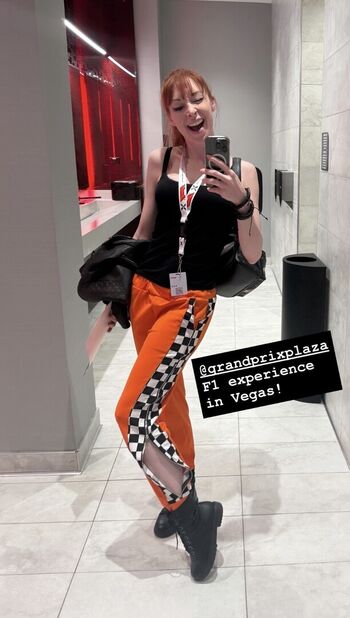 Full leaked Lisa foiles page private onlyfans photo