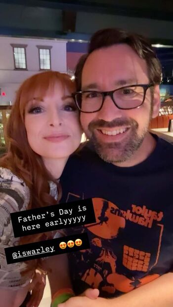 Full leaked Lisa foiles page private onlyfans photo
