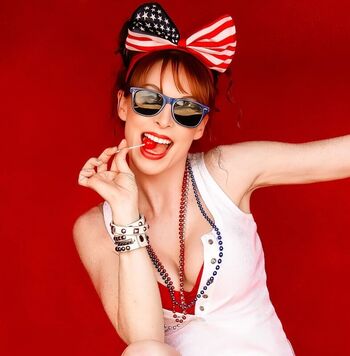 Full leaked Lisa foiles page private onlyfans photo
