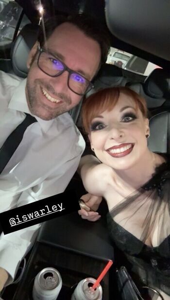 Full leaked Lisa foiles page private onlyfans photo
