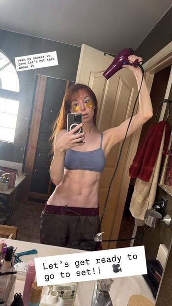 Lisa Foiles