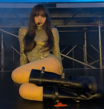 Full leaked Lisa manoban private onlyfans photo