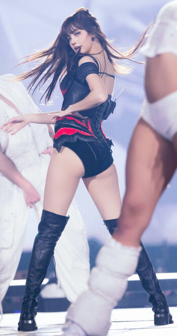 Full leaked Lisa manoban private onlyfans photo