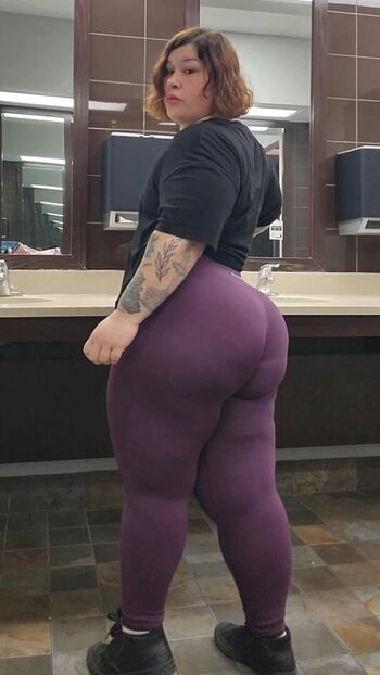 Full leaked Lisa mononoke private onlyfans photo