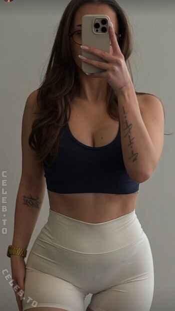 Full leaked Lisa srmst private onlyfans photo