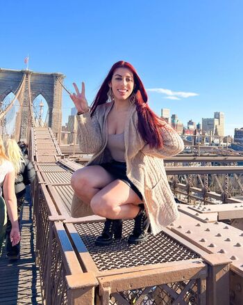 Full leaked Lisa zimouche private onlyfans photo