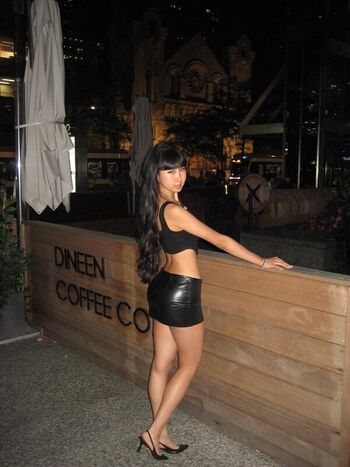 Full leaked Lisha li page private onlyfans photo