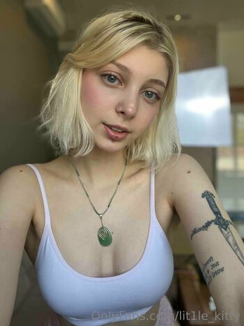 Full leaked Litle kitty private onlyfans photo
