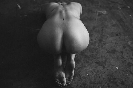 Full leaked Lithuanian girls private onlyfans photo