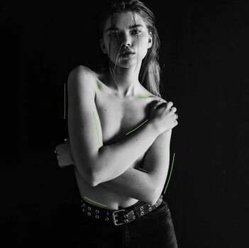 Full leaked Lithuanian girls page private onlyfans photo