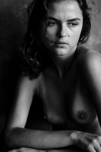 Full leaked Lithuanian girls page private onlyfans photo
