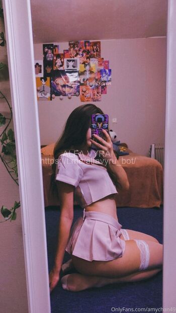 Full leaked Lithuanian girls page private onlyfans photo