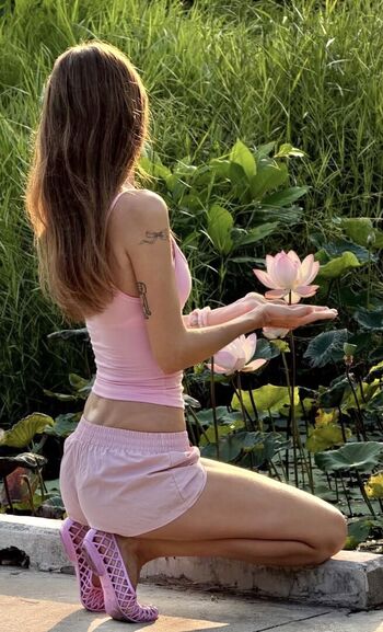 Full leaked Litlonn private onlyfans photo