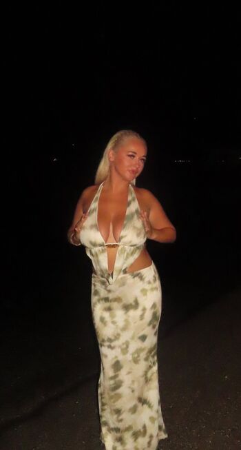 Full leaked Little blonde page private onlyfans photo