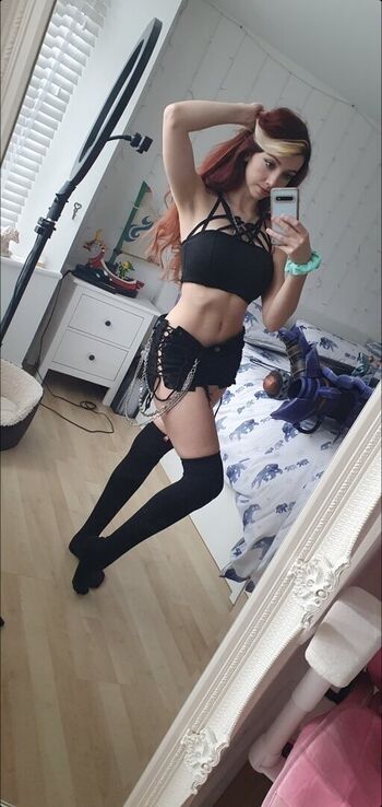 Full leaked Little jem private onlyfans photo