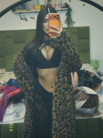 Full leaked Littlebabymiley private onlyfans photo