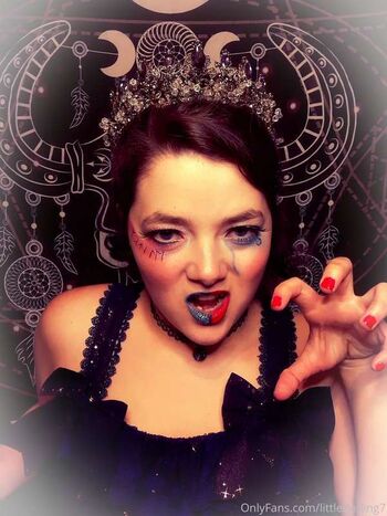 Full leaked Littledarling private onlyfans photo