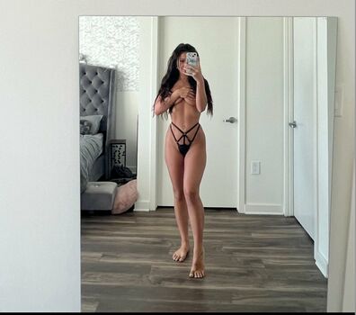 Full leaked Littlelandor private onlyfans photo